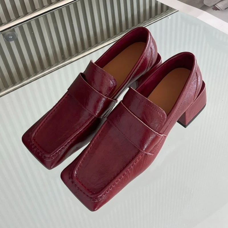 รองเท้าส้นหนาหัวเหลี่ยมสำหรับผ - Leatherwork Designs บทวิจารณ์และราคา